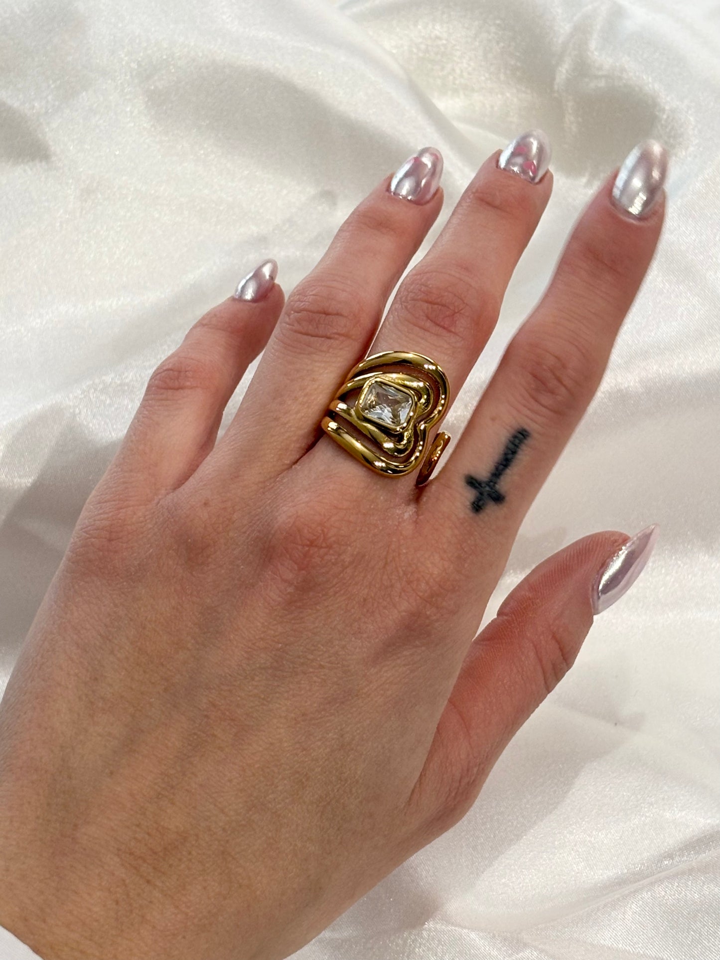 Abigaelle Δαχτυλίδι με Μεγάλο Ζιργκόν στο Κέντρο