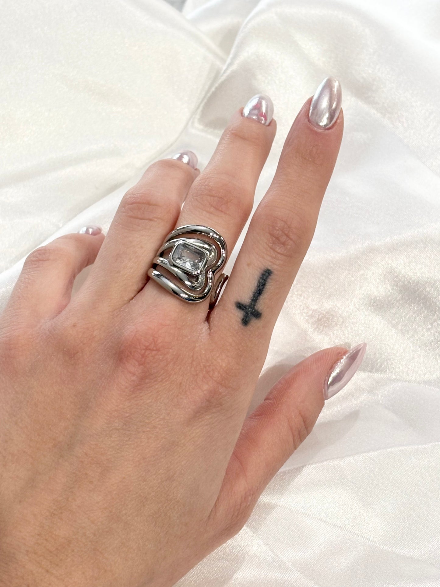 Abigaelle Δαχτυλίδι με Μεγάλο Ζιργκόν στο Κέντρο