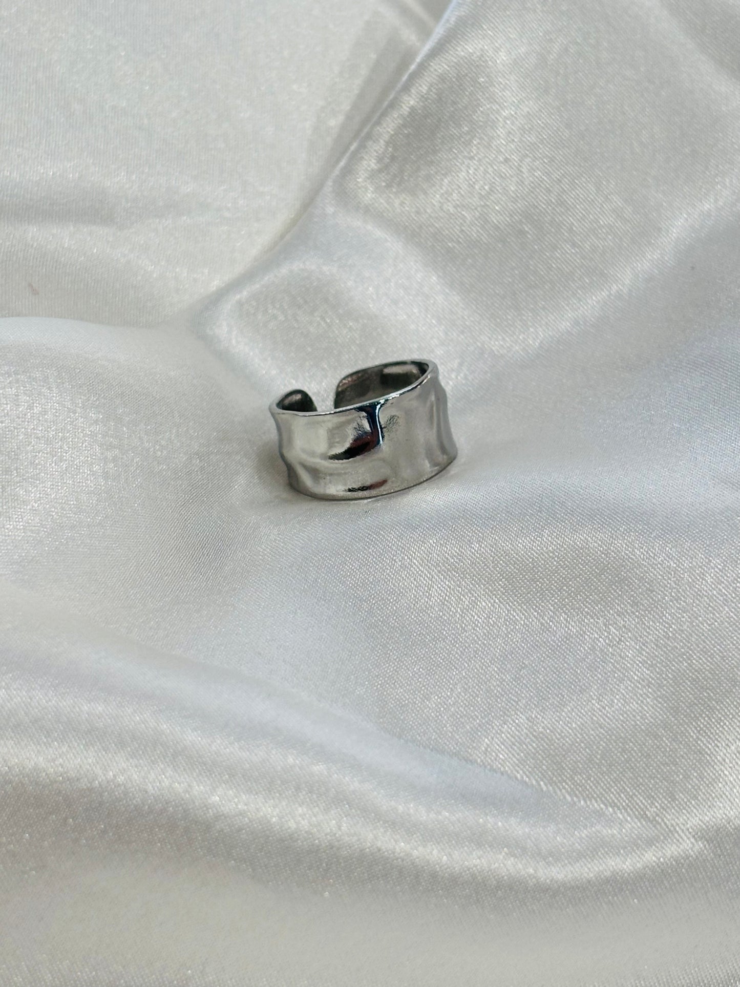 Astrid Δαχτυλίδι με Ανάγλυφη Υφή (Νο 6)