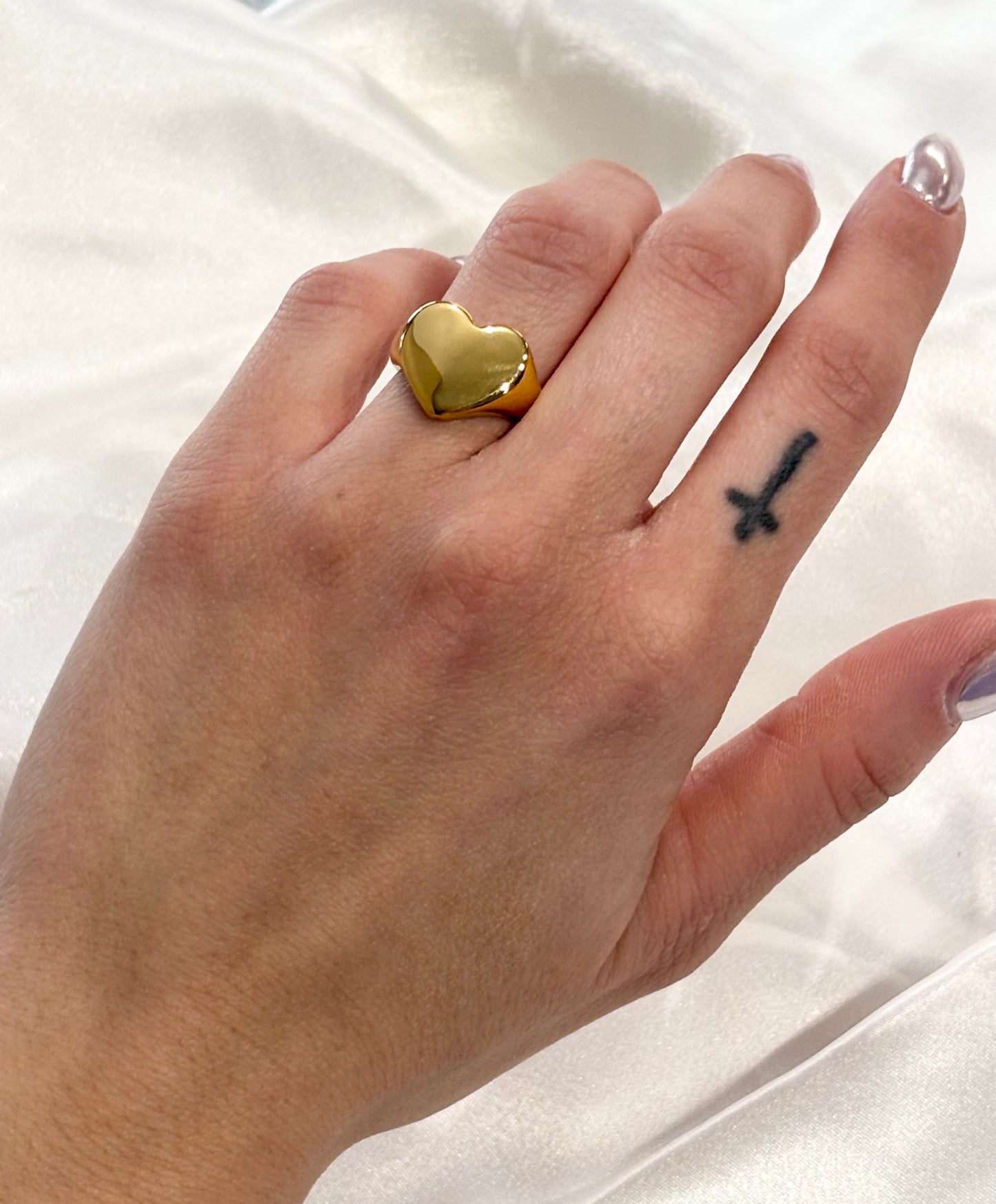 Brigitte Χρυσό Δαχτυλίδι με Σχήμα Καρδιά