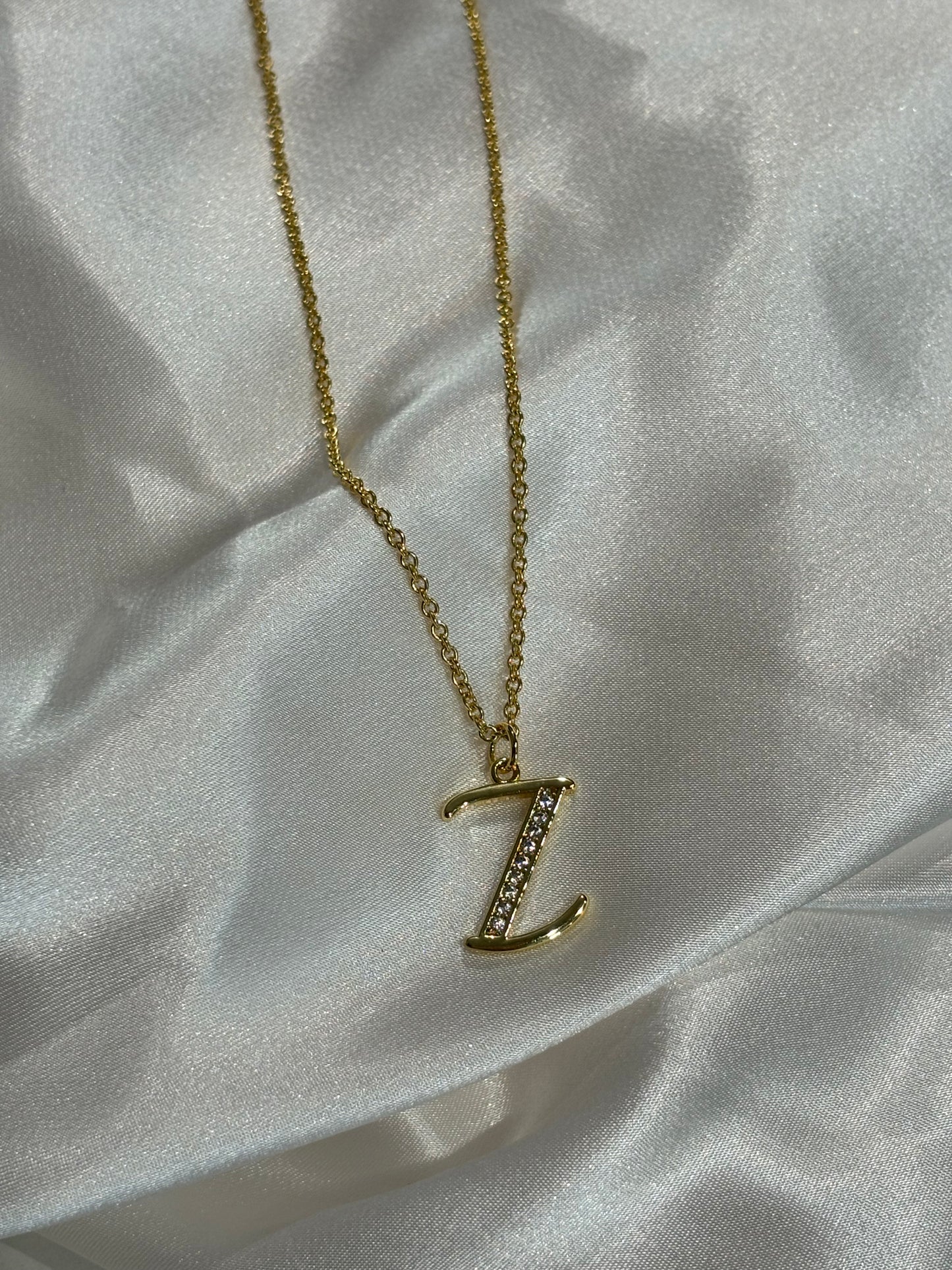 Monograms Χρυσή Αλυσίδα με Μονόγραμμα & Ζιργκόν – Προσωποποιημένο Κολιέ