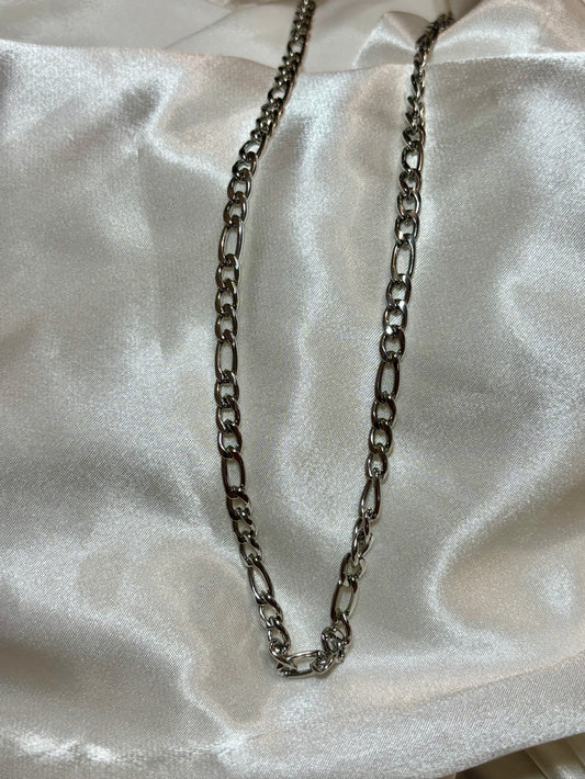 Bruno silver chain