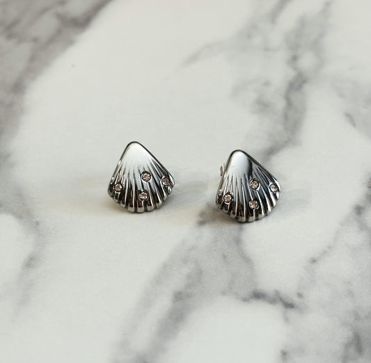 Galateia Ασημί Σκουλαρίκια Κοχύλι με Ζιργκόν – Κομψά & Καλοκαιρινά