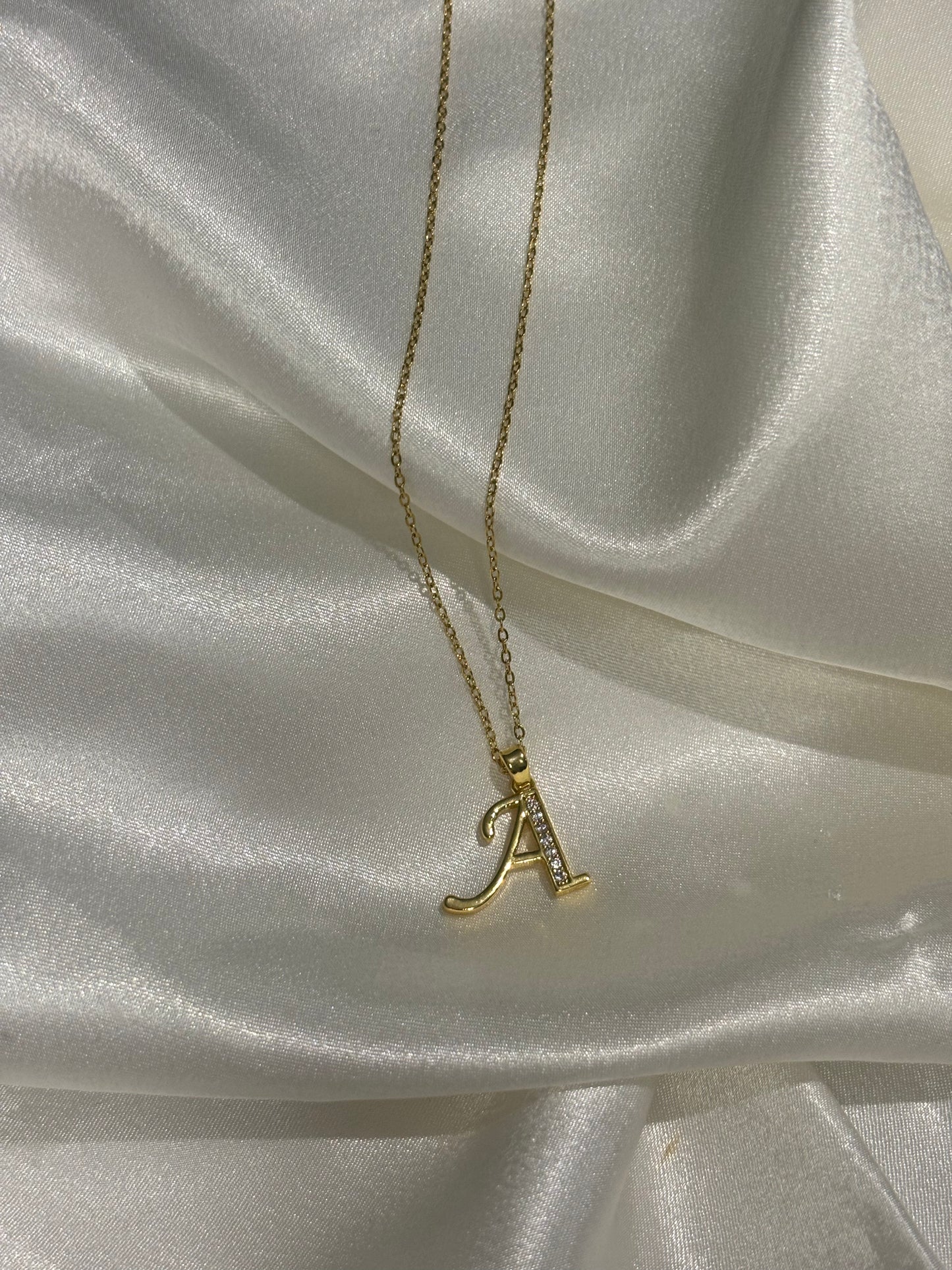 Monograms Χρυσή Αλυσίδα με Μονόγραμμα & Ζιργκόν – Προσωποποιημένο Κολιέ