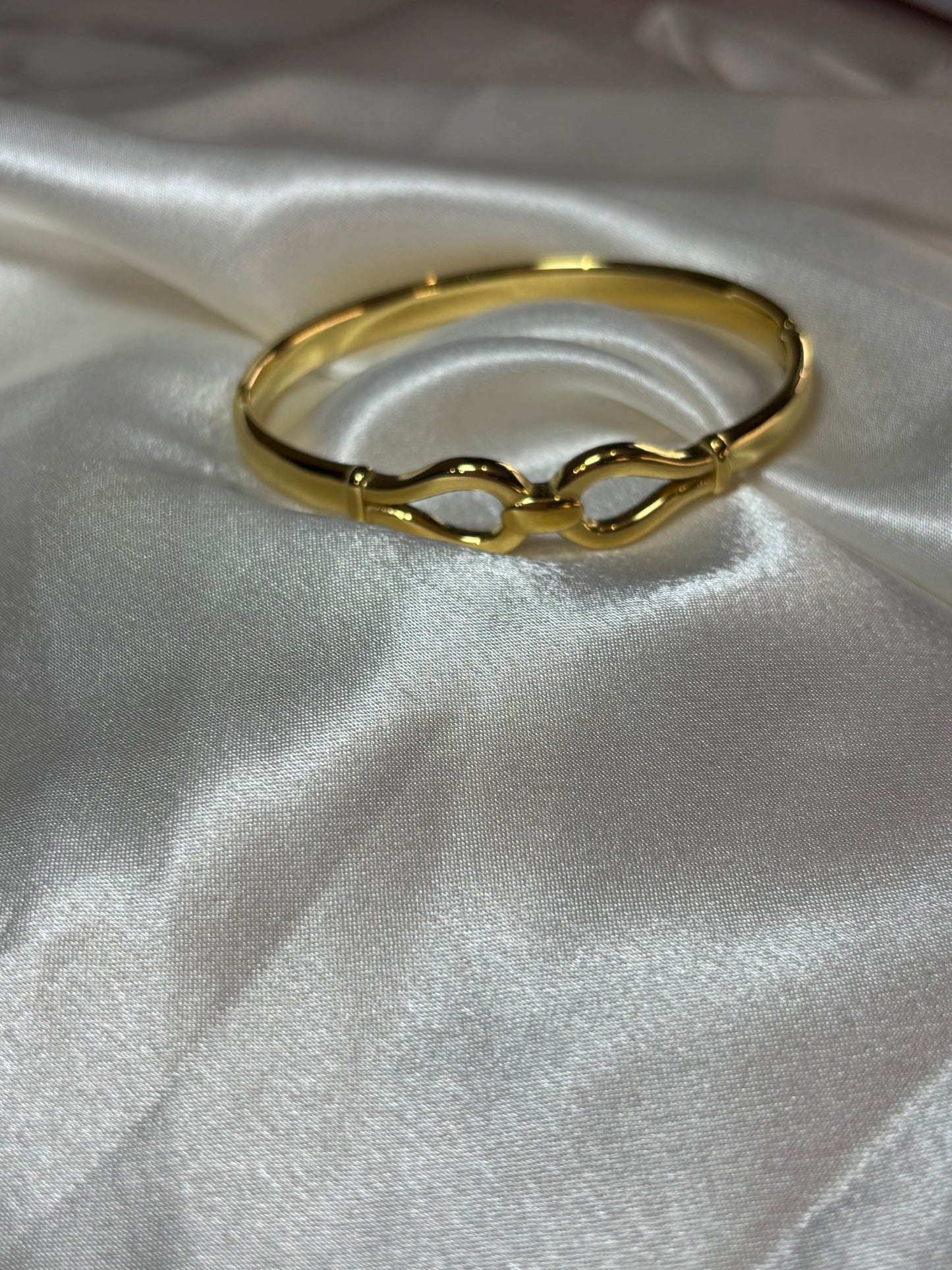 Alyson Χειροπέδα με Σχέδιο Άπειρο