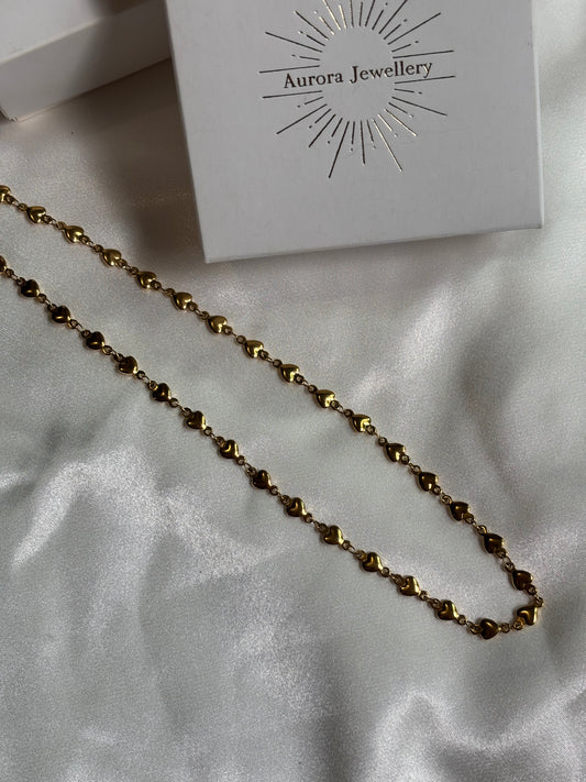 Amour necklace